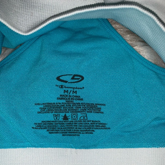 5 Different Sports Bras! All for $25 - Picture 15 of 16